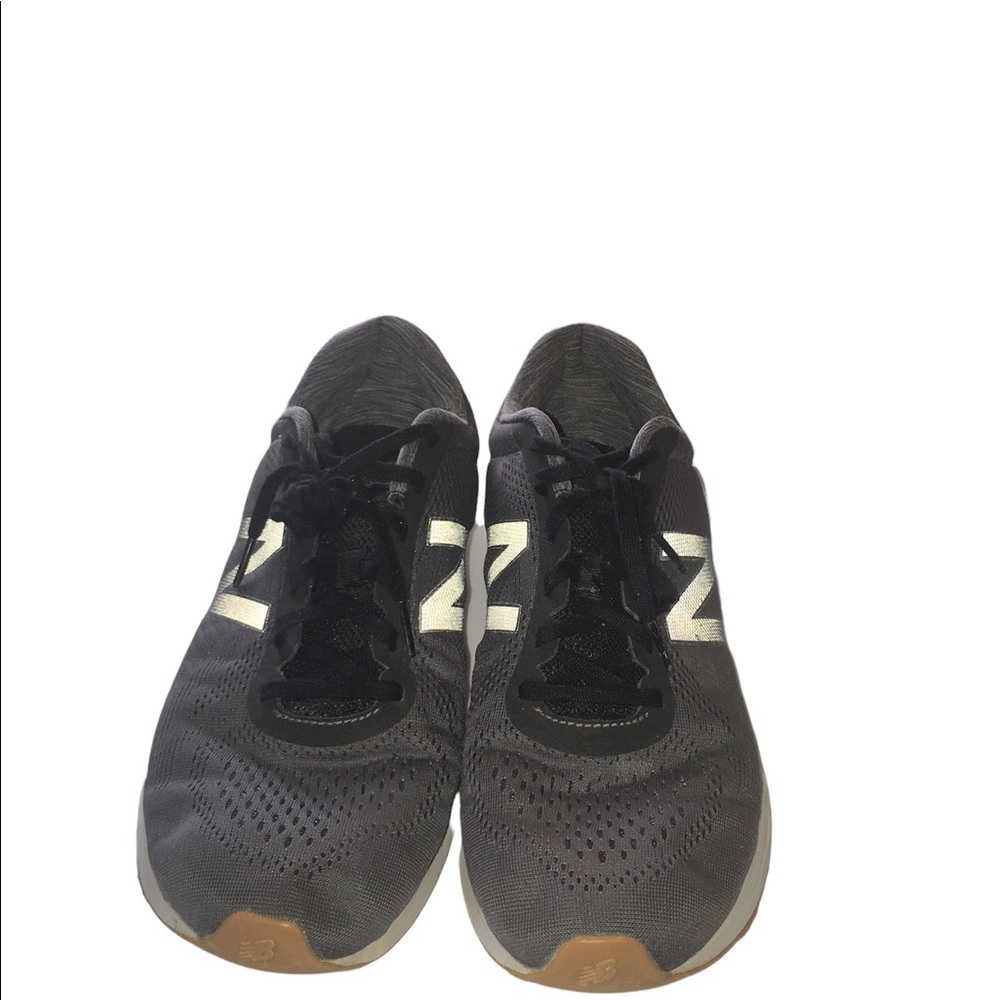 Mens New Balance Fresh Foam Running Shoes Gray Gum Sole Size 11.5